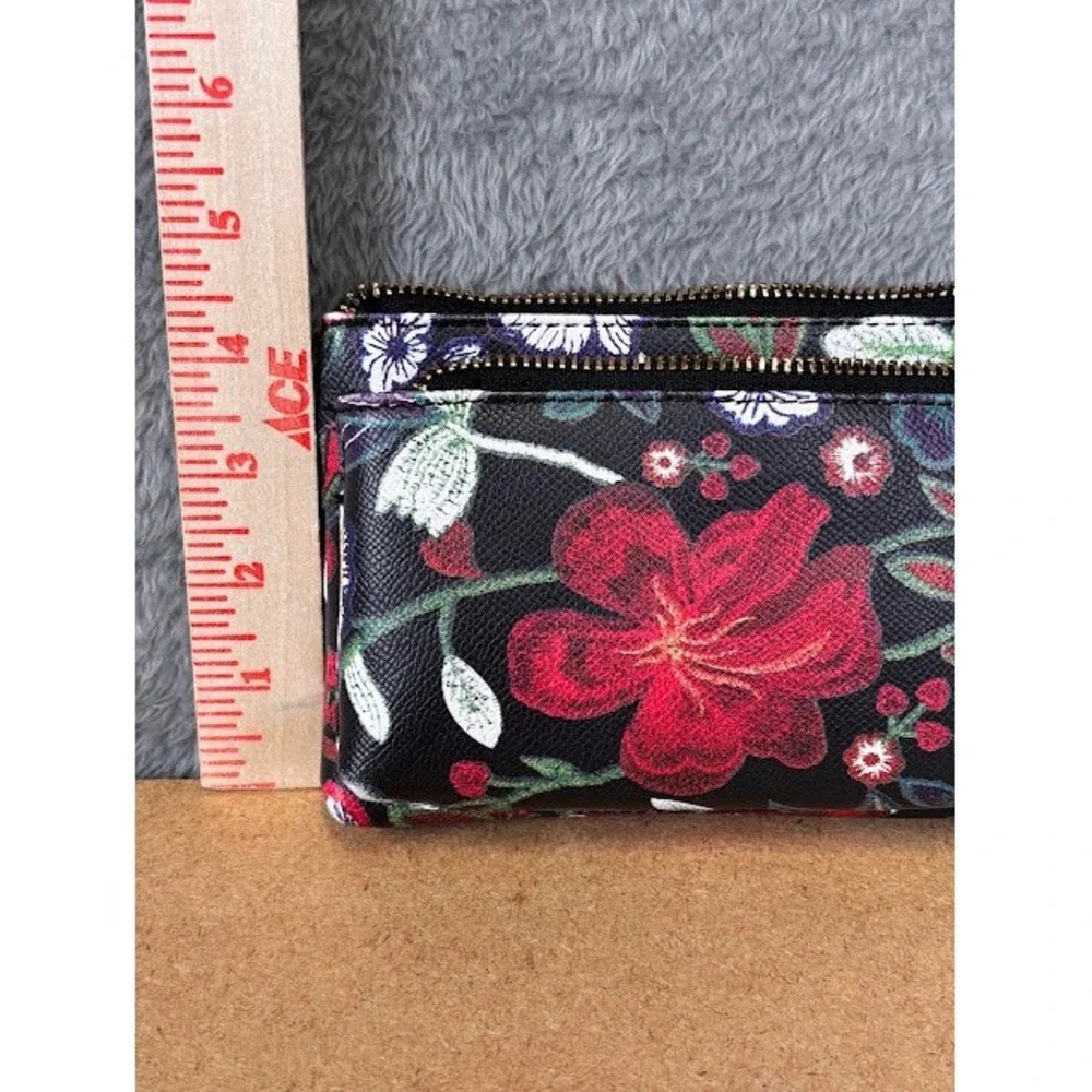 Mellow World Floral Wristlet Clutch Black Red Green Vegan Leather Zip Bag